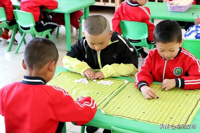 你的育儿经|卓尼幼儿园开园啦！直击“神兽归园”第一现场！