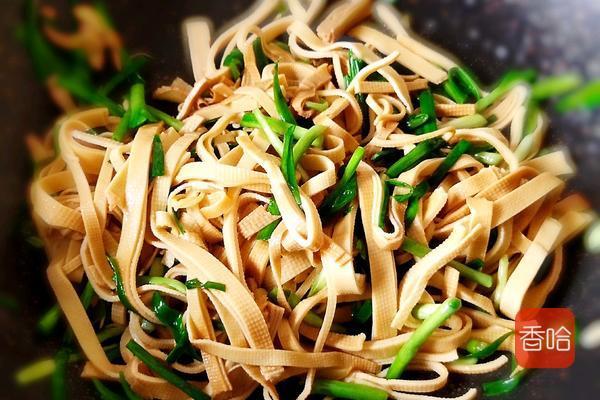 12月最鲜嫩的一口！这菜一上桌就被抢光，做法简单到偷笑