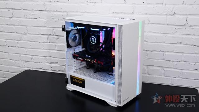 Thermaltake 挑战者H6机箱评测：秀外慧中