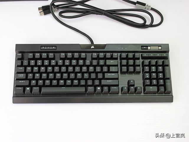 终于还是上了这条贼船，海盗船K70 RGB MK.2键盘开箱