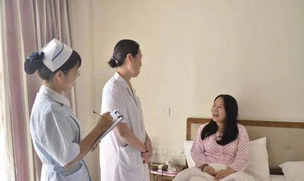 「你的育儿经」金牌月嫂总结：学好这几条坐月子的经验，基本上能远离月子病