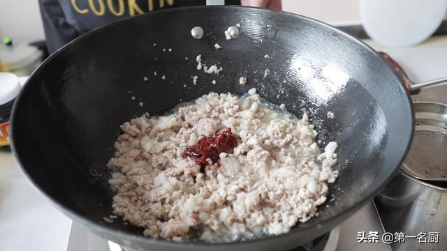 想吃炸酱面不用出去买了，今天把配方和做法分享出来，先收藏起来