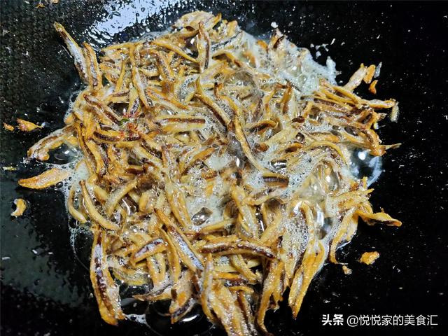 曾是80后上学常吃的菜，没想到营养这么高，简单一蒸天天吃不腻