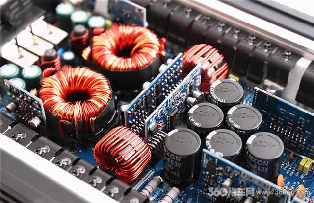 欧迪臣AV Quattro四路功放 工艺极其精密的发烧神器