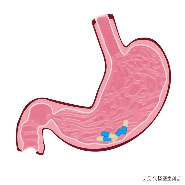 胃痛吃止痛药治疗，导致胃大出血，医生：胃痛不可盲目乱吃止痛药