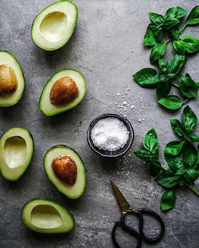 牛油果|名气很大的健康养生食物牛油果 其真实效果如何