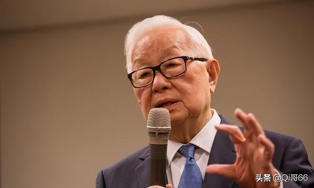 效率提升1000倍国产石墨烯芯片研制成功，摆脱台积电指日可待