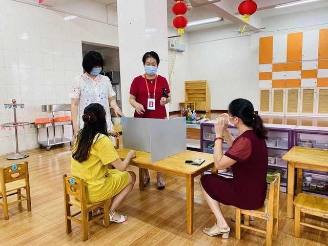 超级宝妈|督学在行动 有序迎复学——记责任督学莅临洗墨池幼儿园检查指导复学准备工作