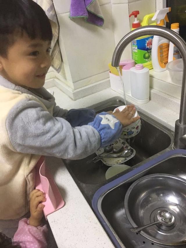 【超级宝妈】安阳市文明大道幼儿园——传承雷锋精神 从我做起