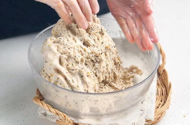 这早餐太有营养，补钙补硒，益智健脑，还能防癌降三高