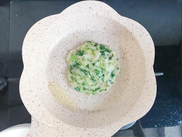 「超级宝妈」拯救饭渣宝宝的排骨蔬菜米饼
