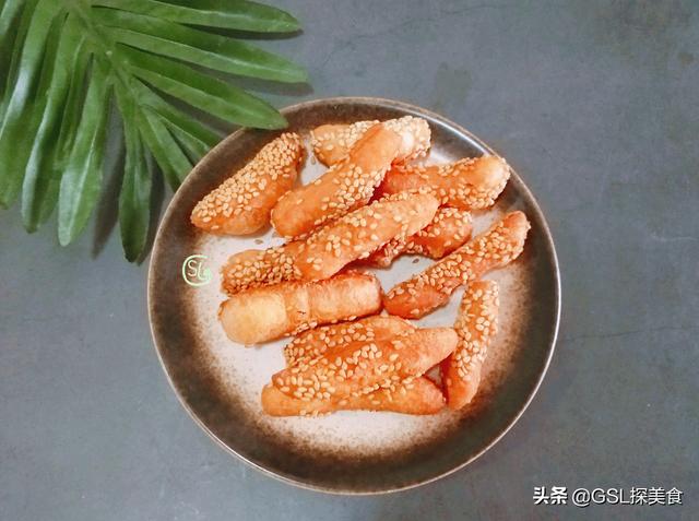 超级宝妈|六一给孩子做点解馋的小零食，焦香酥脆，咬一口嘎嘣脆，做法简单