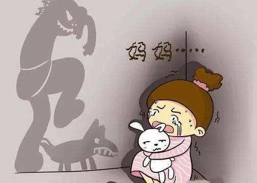 『你的育儿经』这3种情况下，父母越把孩子往外推，孩子长大后越容易胆小怕事