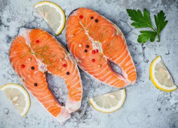 得了高血脂，不妨多吃这6种食物，或能让血脂平稳不升高