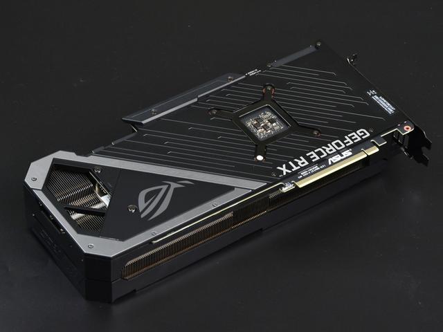 华硕RTX3070评测：超高1905MHz显非凡