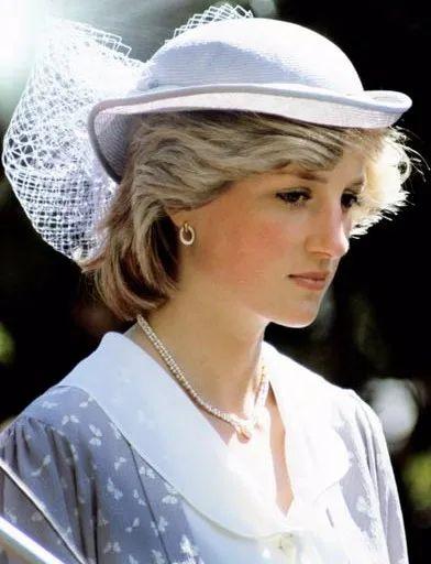 『影视交流地』《清平乐》的配色也太好看了吧！照着穿你也能美炸！