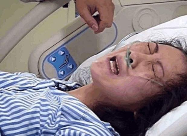 超级宝妈|“地表最强产妇”，生5胞胎80名家属陪产，场面太震撼
