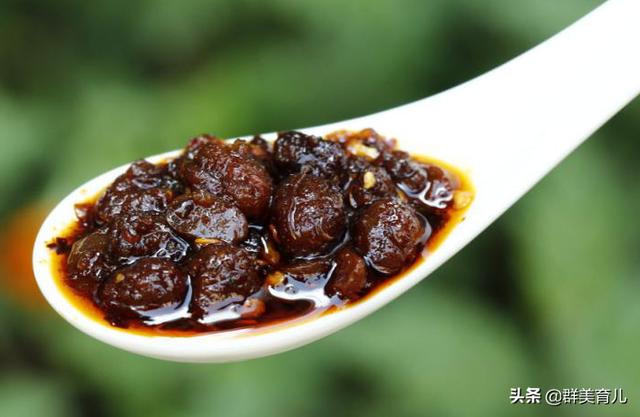 『你的育儿经』孕期饮食安全需注意，为了宝宝和妈妈健康，孕妈要远离这几类食物