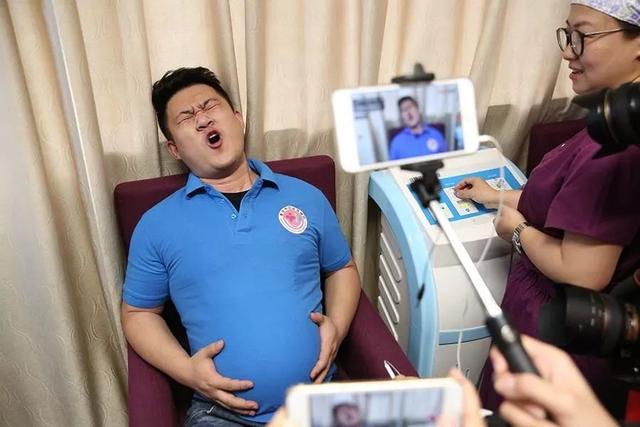 你的育儿经|顺产“开10指”具体多大？看完这张图就明白，妈跟娃真是生死之交