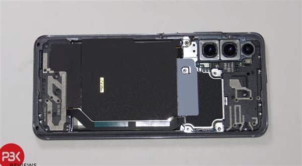 [太平洋电脑网]三星Galaxy S20视频拆解：电池/前摄更换难度高