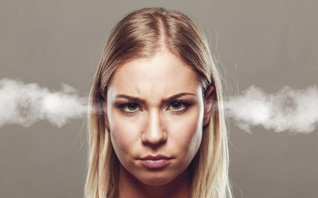 女人请学会爱自己，生气不仅容易变老，还会影响乳腺健康