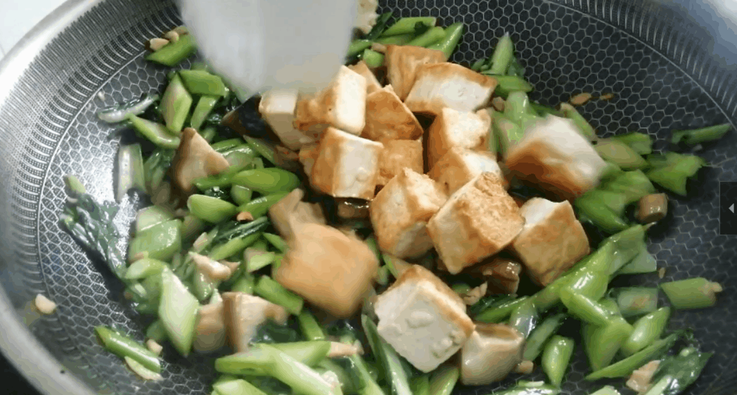 吃了不长肉的清淡菜，掌握好步骤，只需3样调味，也能做出美味