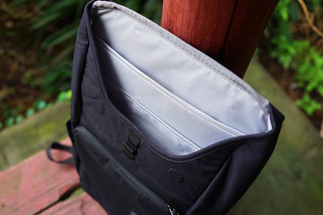 时尚又环保：deuter多特UP大容量通勤电脑包体验