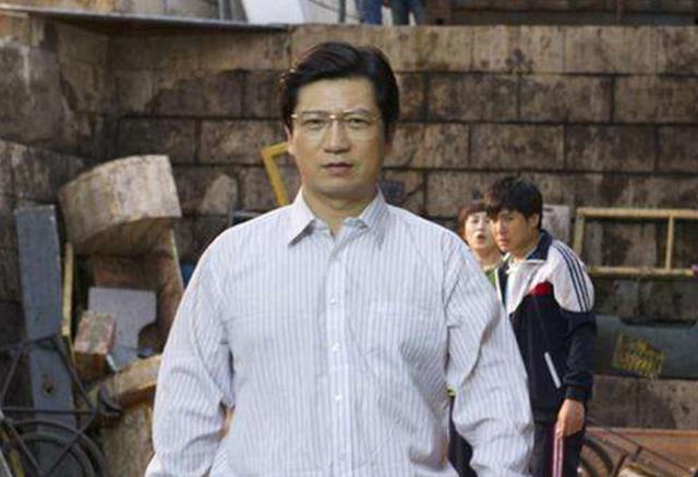 肆无忌惮的美|夏洛特烦恼：王老师批评夏洛时，有谁注意后面黑板的字，太伤他心