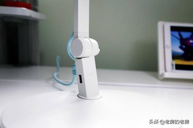 [超级宝妈]绘本网课做手工，健康方便耐折腾的儿童学习桌面分享