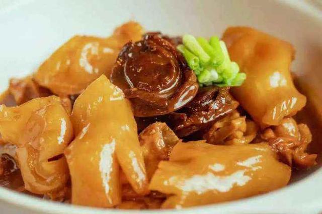 外卖年夜饭也能吃出仪式感，南山路上这家老牌粤菜的年夜饭，豪横