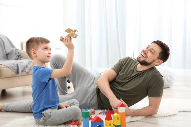 累到不行孩子还要继续陪玩怎么办？避开失望，你需要了解的几点