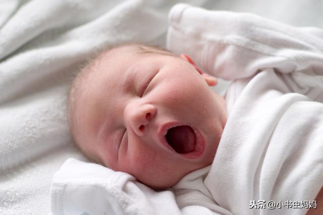 「春风」新生儿包裹好，才能睡得好！如何正确包裹宝宝？这些细节要弄清楚
