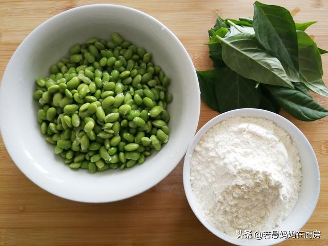 青椒|农村人真会吃，一碗面粉，一碗青豆，十分钟出一锅清新爽口的美食