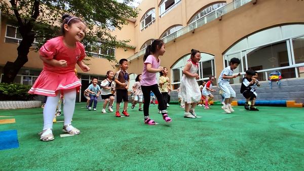 雪莲花|相约云端，迎江区墨子巷幼儿园千余名幼儿“动起来”欢迎接奥林匹克日