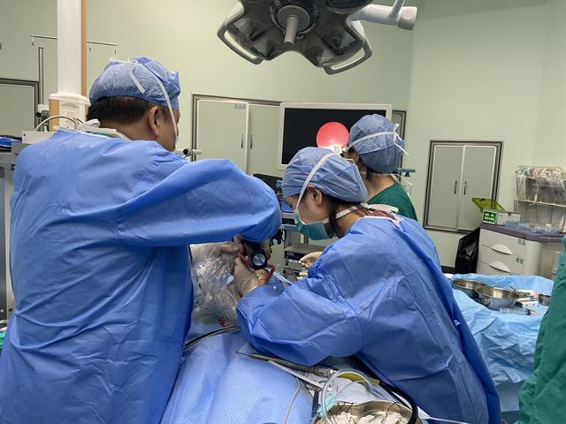 呼吸|呼吸困难七年，医生为她打通左右鼻腔