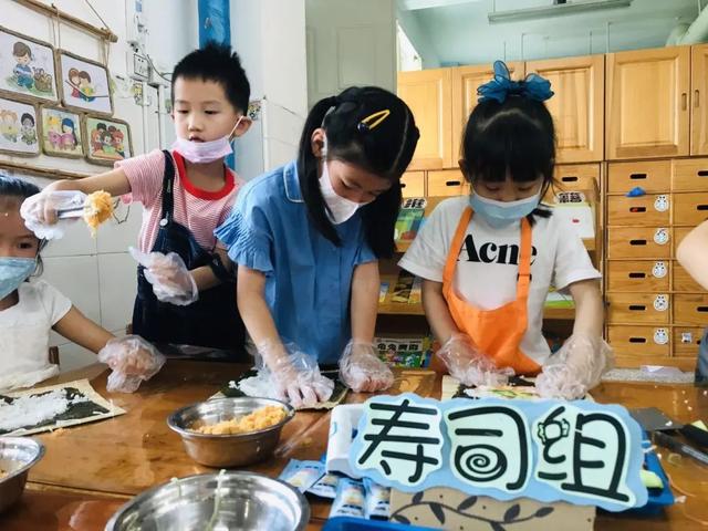 你的育儿经|美食盛宴、辩论赛、趣味游戏……这些仪式感让孩子们幸福指数爆棚