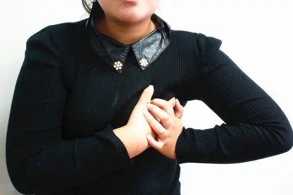 肿瘤医生：女性不想被乳腺癌“眷顾”，35岁后，1项检查别漏做