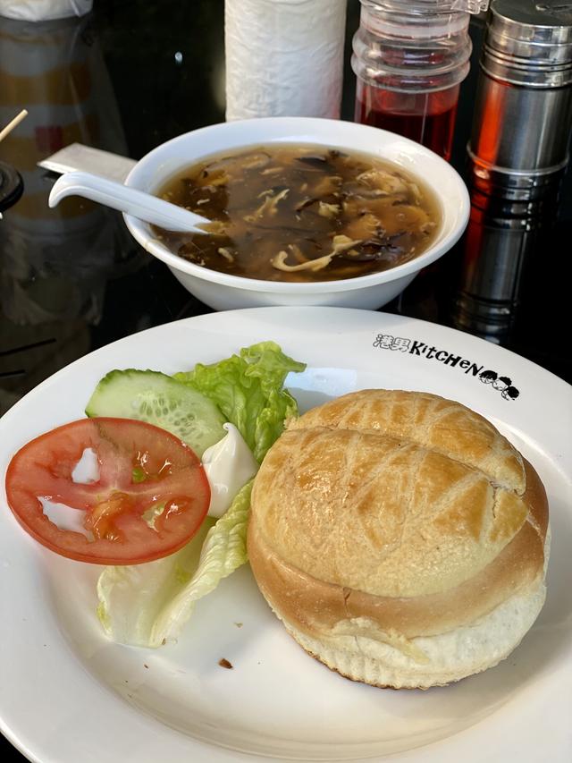 禅城这家深藏民宅的地道港式茶餐厅，吃到了佛山仅此一家的猪润饭