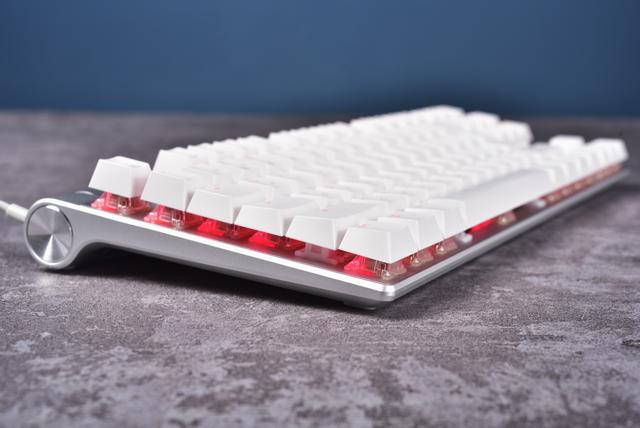 Cherry MX Board三款机械键盘开箱：主流本家信仰