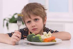 超级宝妈：孩子挑食别不在意，当心是病，这5种原因看看你家宝宝中了吗？
