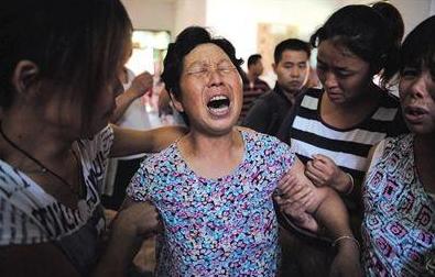 阳阳的家|4岁男宝被烫伤，3小时后竟却被送医抢救，医生：奶奶太无知了