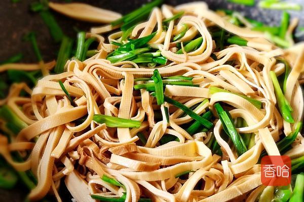 12月最鲜嫩的一口！这菜一上桌就被抢光，做法简单到偷笑