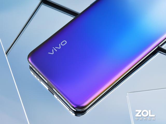 仿佛手握整片星空 vivo S7e幻砂星海美图欣赏