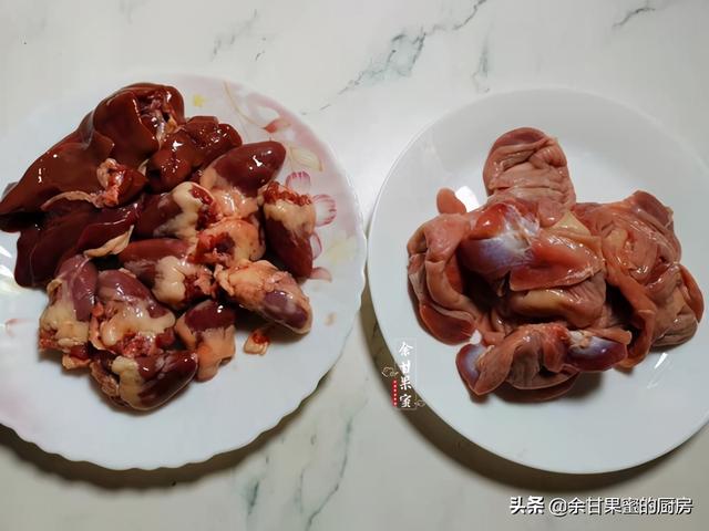 家常炒鸡杂，注意这两步，出锅鲜脆爽口，咸鲜下饭