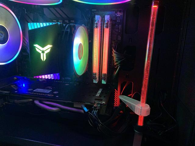 最高可达4200Mhz，小白还不会超频？跟着我学超频思路