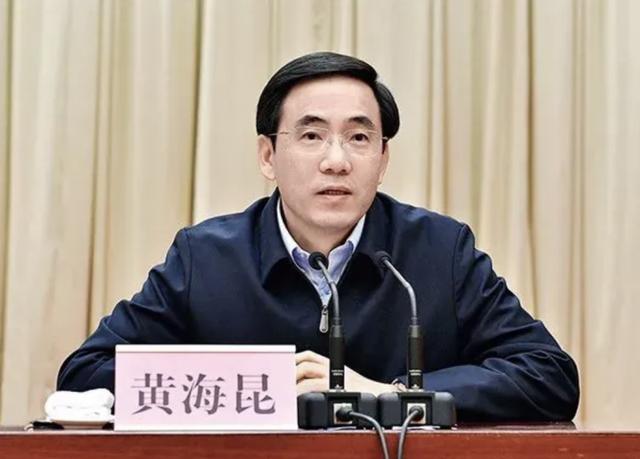 掌舵广西最大侨乡的市委书记,首次跨省履新