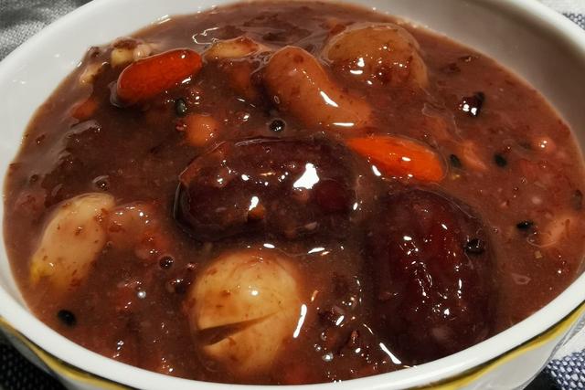 最正宗的腊八粥熬法，能卖8元一碗，配方教给你，香甜糯滑喝不够