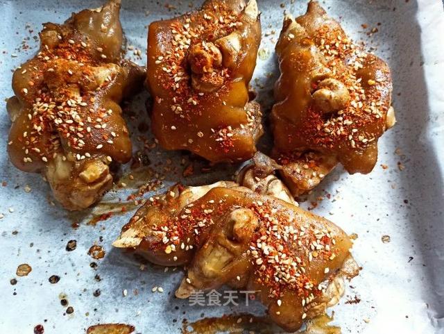 猪蹄这样做，软而不烂，肥而不腻！香糯可口，入口即化！家人超爱吃