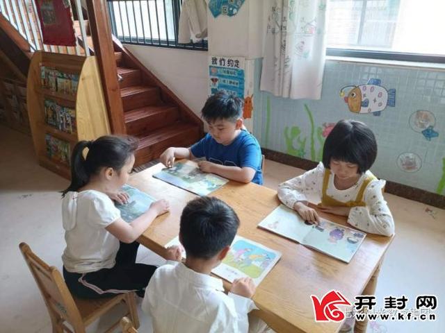 「全国党媒信息公共平台」云散花开 快乐归来——七彩阳光潜能开发幼儿园复学第一天侧记