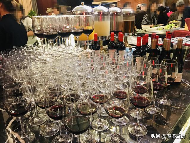 人均200+的五星级酒店自助餐，怎么吃才能回本？